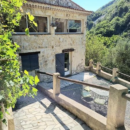Appartement 3 Pieces Dans Maison Individuelle Entre Mer Et Montagnes Bouyon Exteriör bild